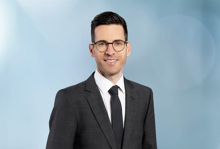 null Simon Herzer